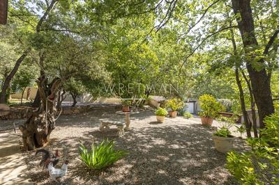 Villa - 436 m² - 5 pièces