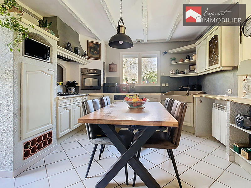 Maison - 120 m² - 4 pièces