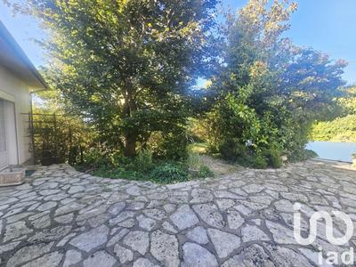 Maison - 197 m² - 5 pièces