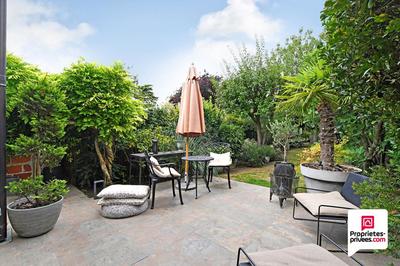 Maison - 113 m² - 6 pièces