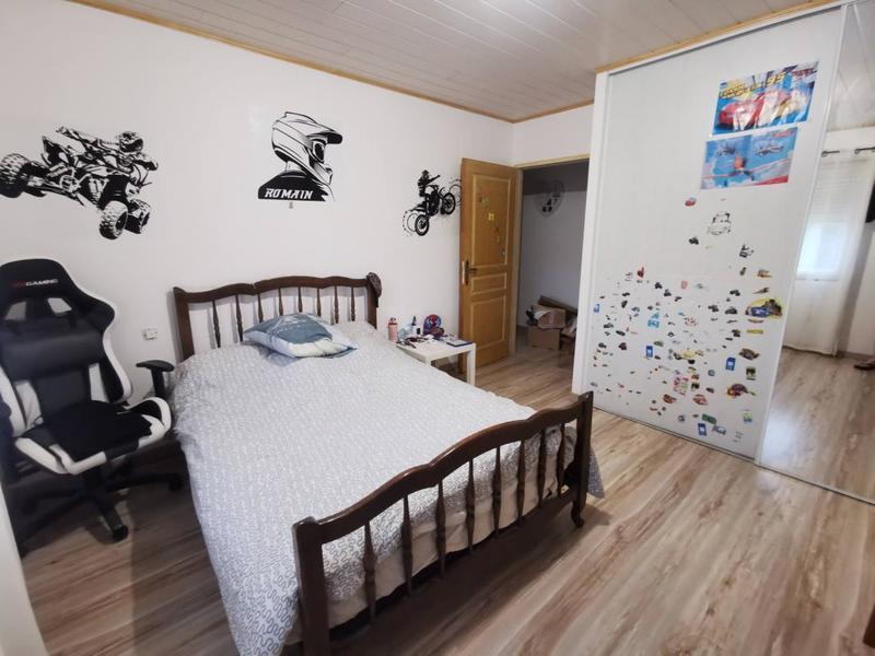 Villa - 242 m² - 7 pièces