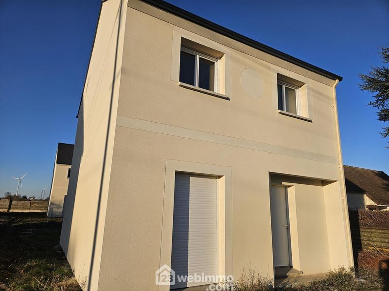 Maison - 85 m² - 4 pièces
