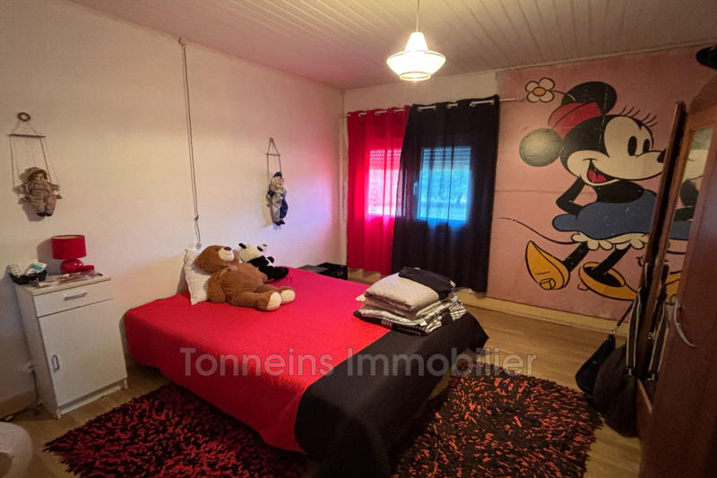 Maison - 210 m² - 7 pièces