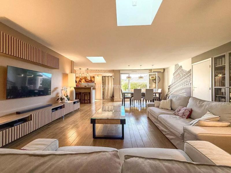 Appartement - 123 m² - 5 pièces