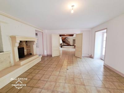 Propriété - 426 m² - 11 pièces