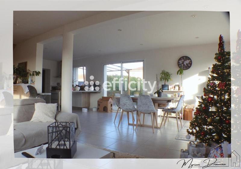 Maison - 104 m² - 4 pièces