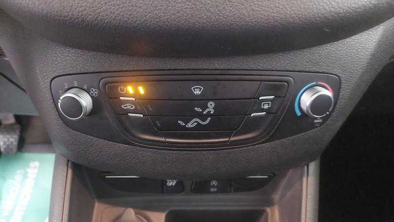 Ford transit courier 1.5td 100 Bv6 Ambiente