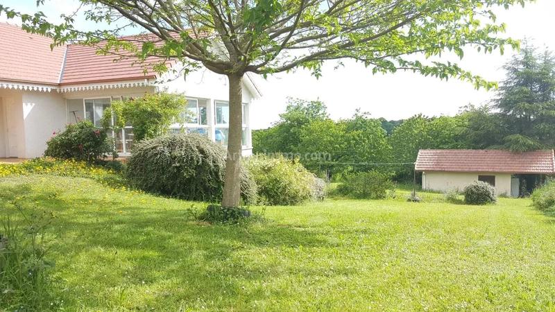 Maison - 180 m² - 6 pièces