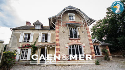 Demeure - 186 m² - 9 pièces