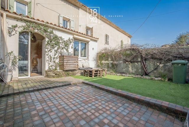 Maison - 95 m² - 3 pièces