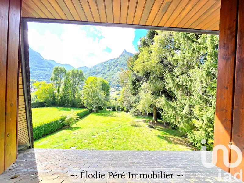 Maison de maîtres - 206 m² - 8 pièces