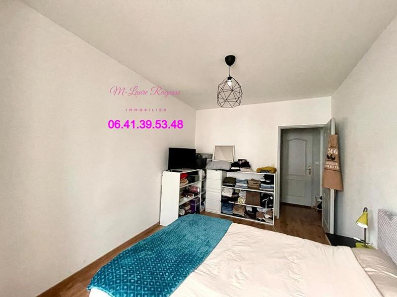 Appartement - 80 m² - 3 pièces