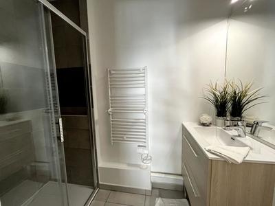 Appartement - 107 m² - 5 pièces