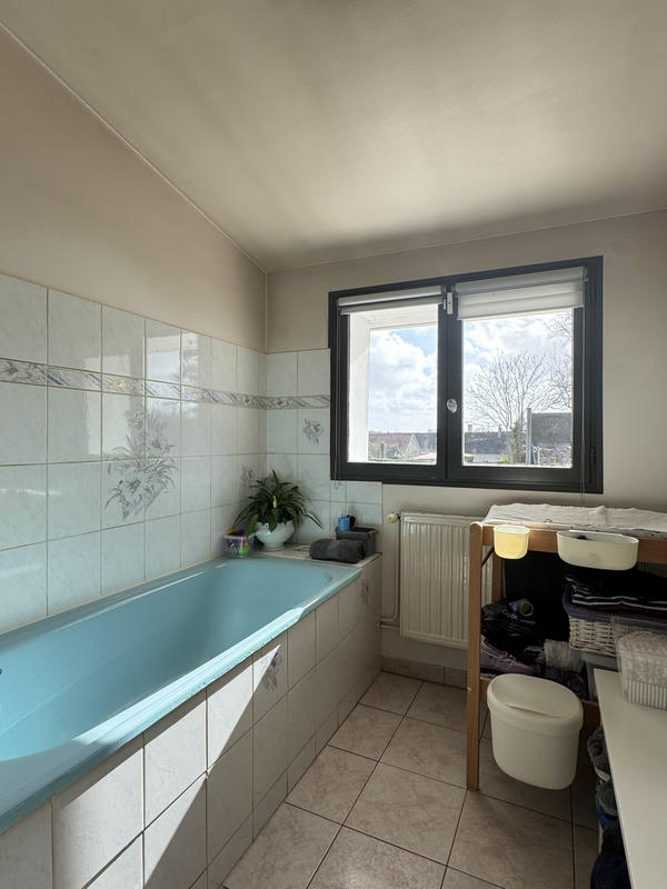 Propriété - 158 m² - 6 pièces