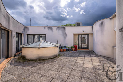 Appartement - 165 m² - 5 pièces