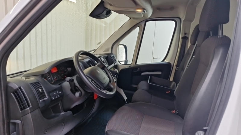 Peugeot Boxer BlueHDi 140 s&amp;amp;S Asphalt 330 L2h2