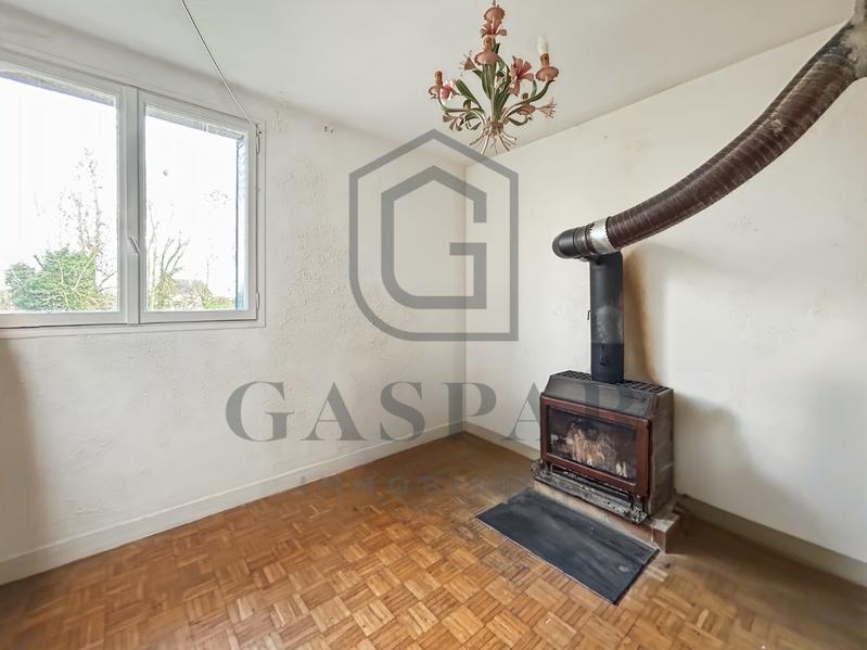 Maison - 140 m² - 7 pièces