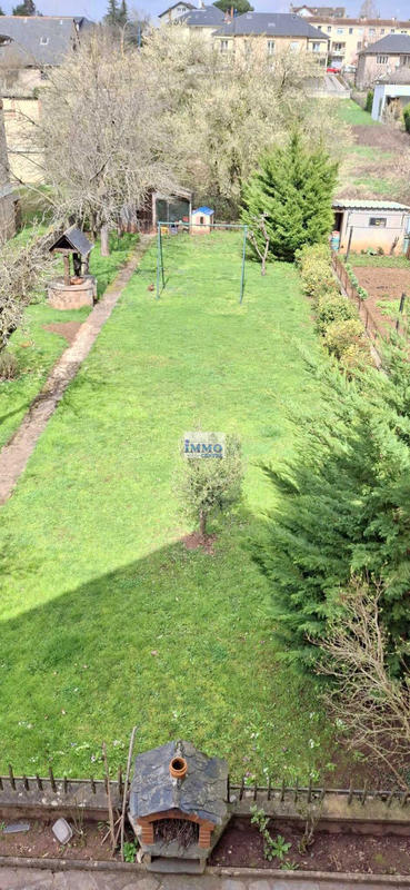 Maison - 95 m² - 4 pièces