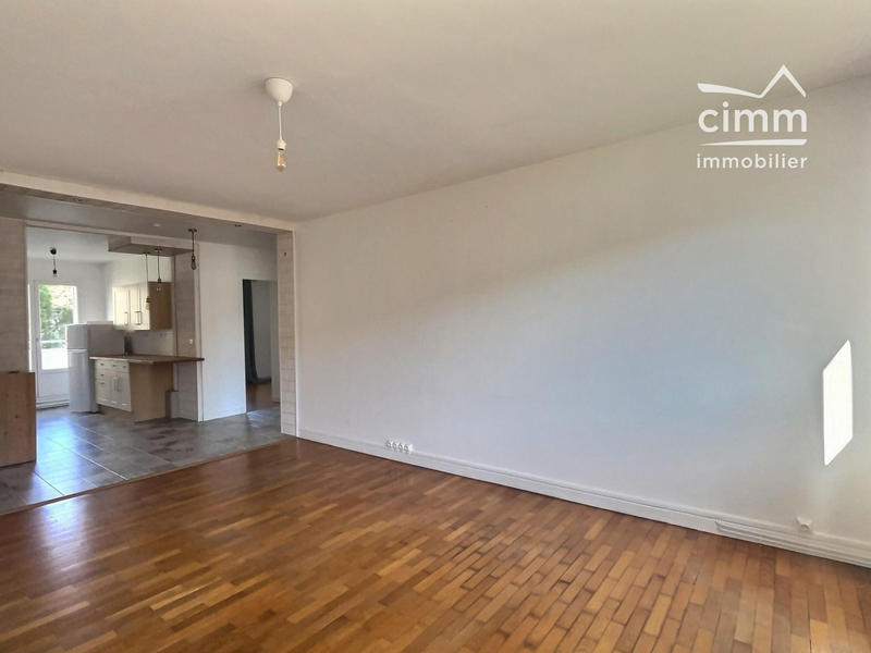 Appartement - 70 m² - 3 pièces