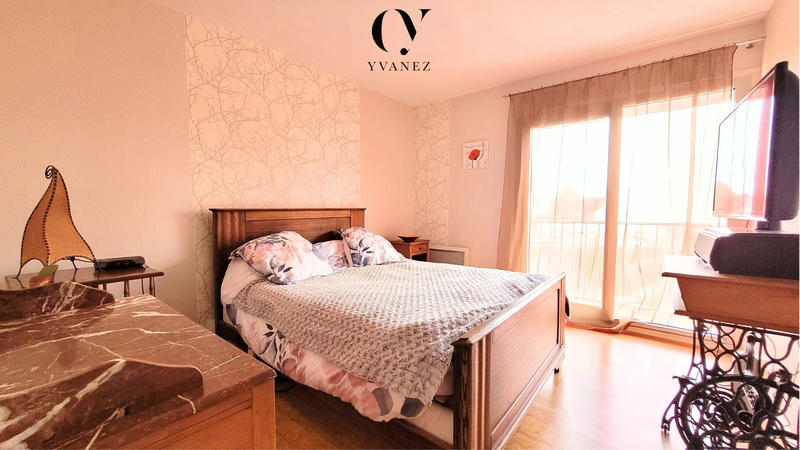 Appartement - 82 m² - 4 pièces