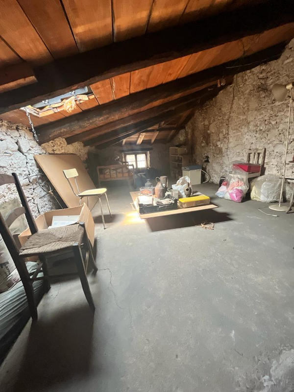 Maison de village - 65 m² - 2 pièces