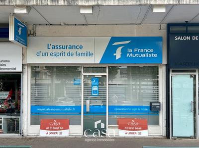 Local commercial - 45 m² - 1 pièce