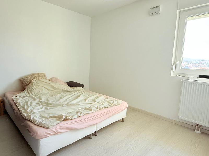 Appartement - 82 m² - 4 pièces