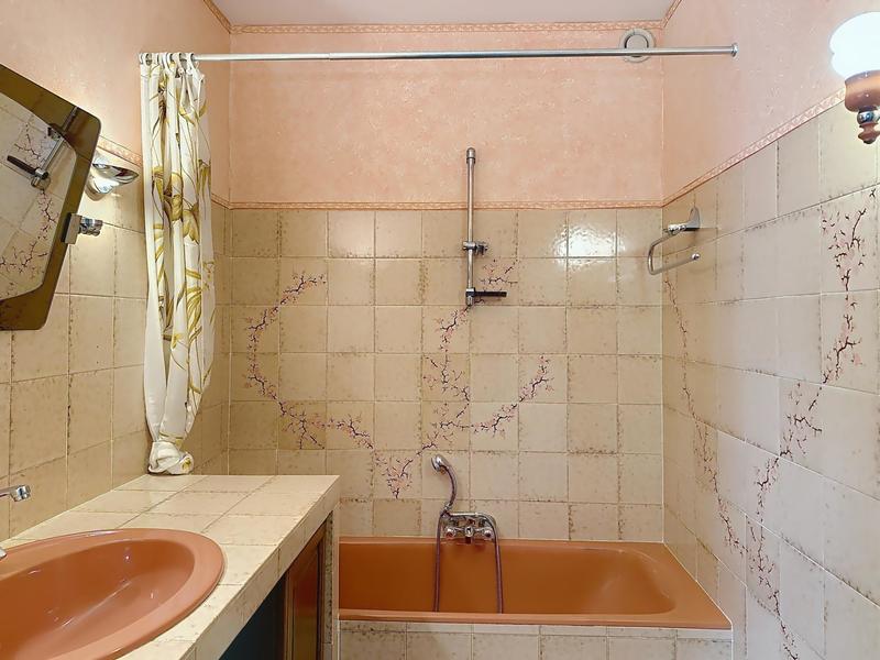 Villa - 200 m² - 6 pièces