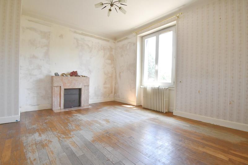 Maison - 195 m² - 7 pièces