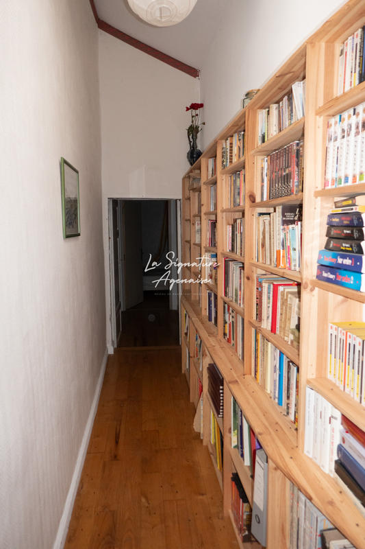 Propriété - 297 m² - 10 pièces