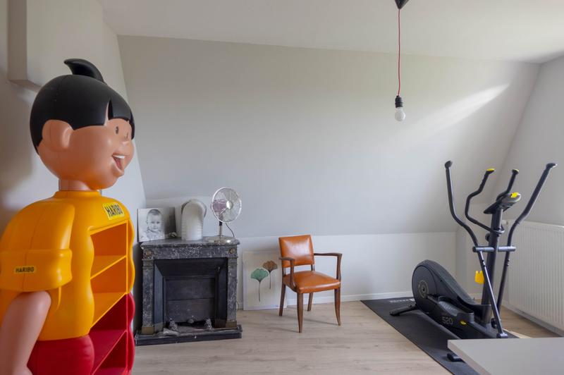 Maison - 285 m² - 8 pièces