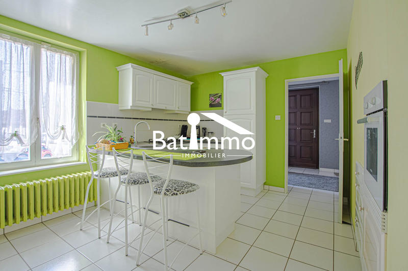 Maison - 180 m² - 7 pièces