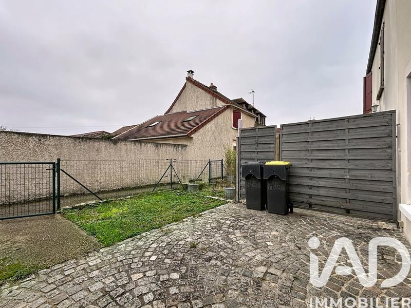 Maison - 98 m² - 4 pièces