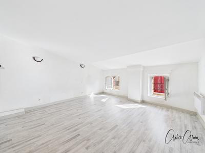 Appartement - 106 m² - 3 pièces