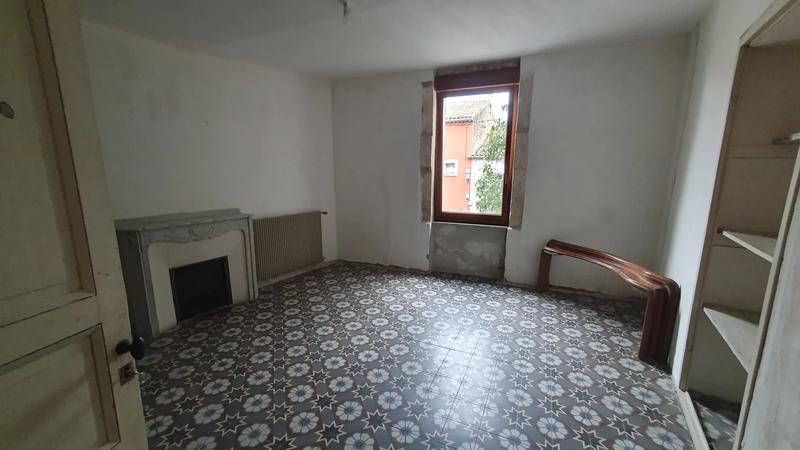 Maison - 250 m² - 8 pièces