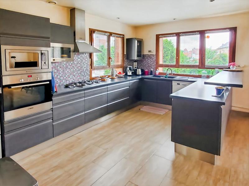 Maison - 150 m² - 7 pièces