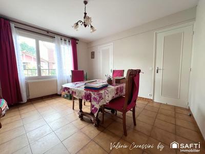 Maison - 106 m² - 6 pièces