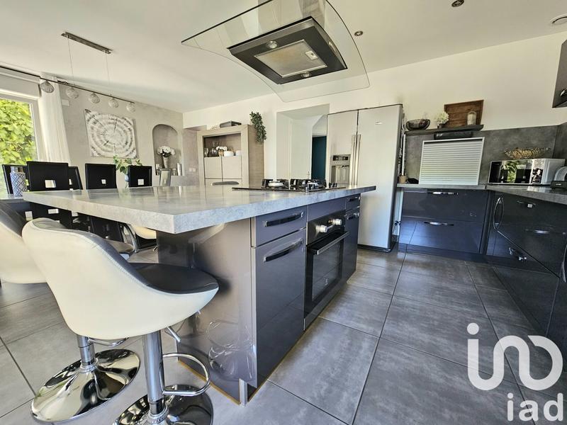 Maison - 162 m² - 5 pièces