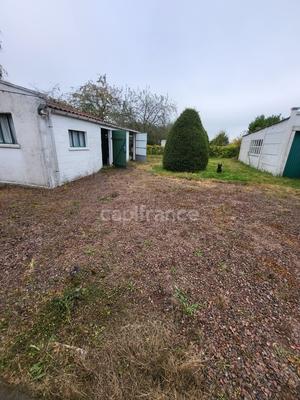 Maison - 84 m² - 4 pièces