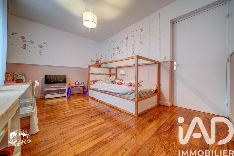 Appartement - 82 m² - 4 pièces