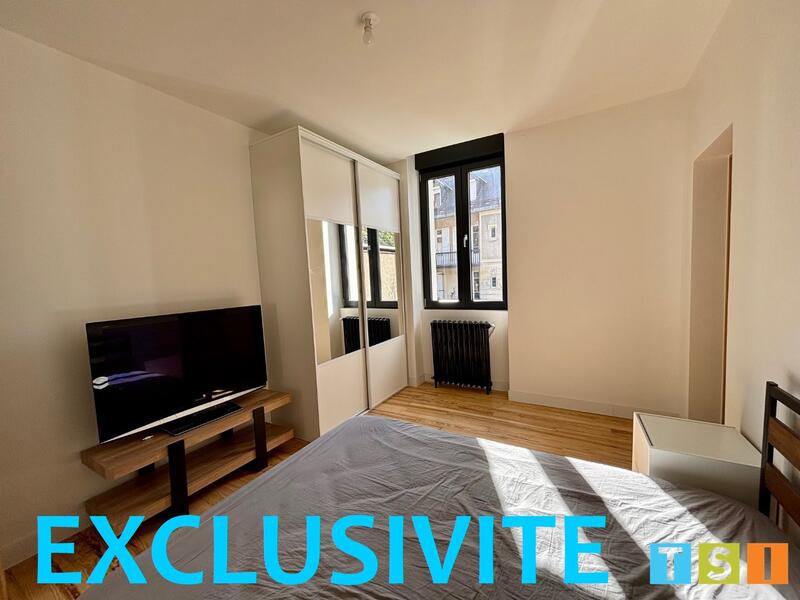 Maison - 158 m² - 8 pièces