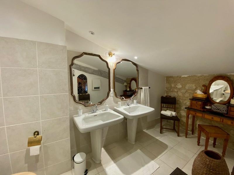 Manoir - 800 m² - 16 pièces