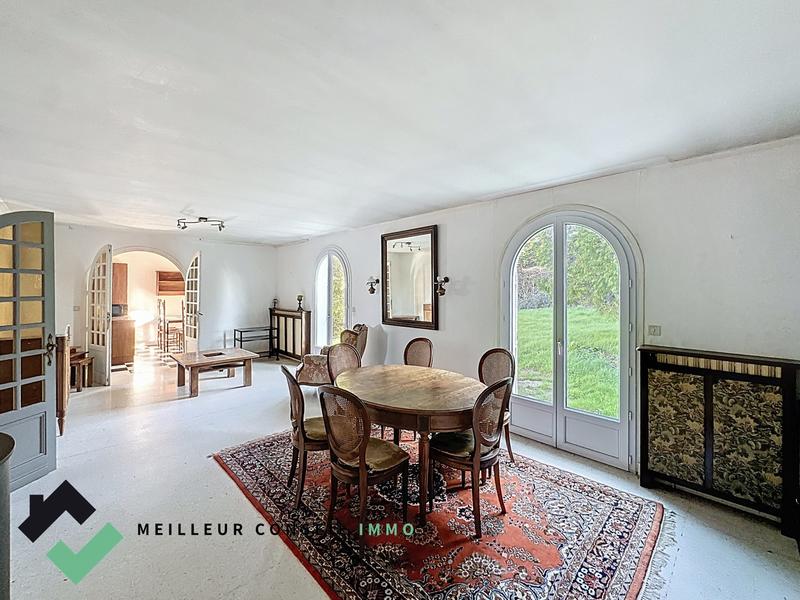 Maison - 217 m² - 10 pièces