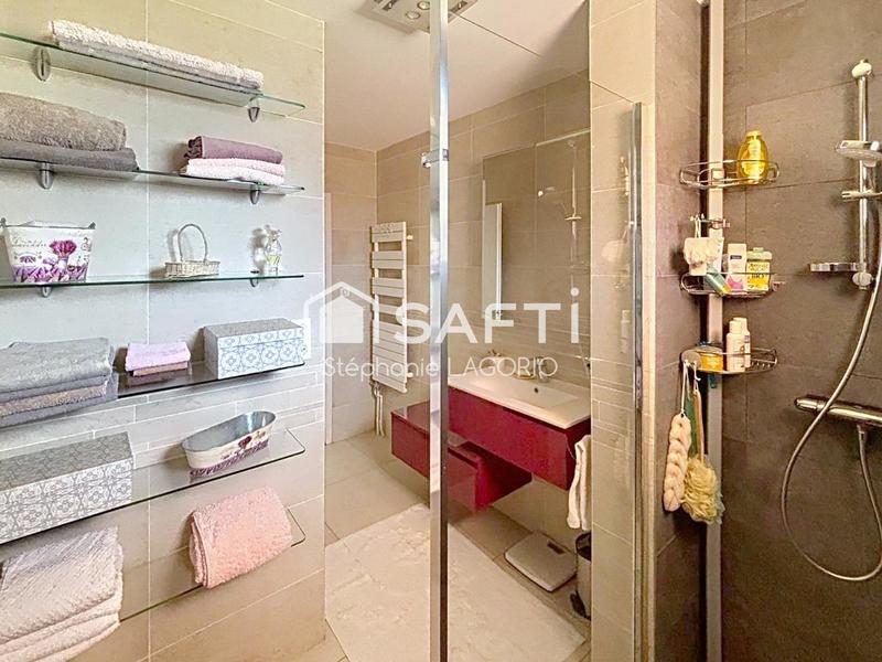 Maison - 125 m² - 5 pièces