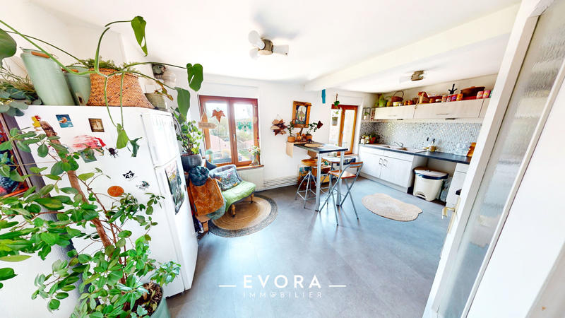 Appartement - 87 m² - 3 pièces