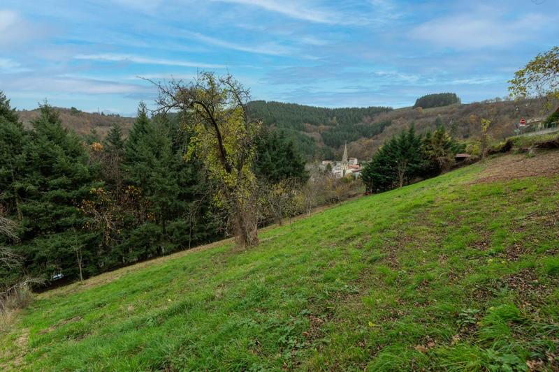 Maison - 84 m² - 4 pièces