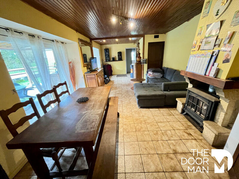 Maison - 88 m² - 5 pièces