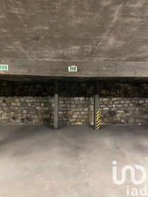 Parking - 10 m²