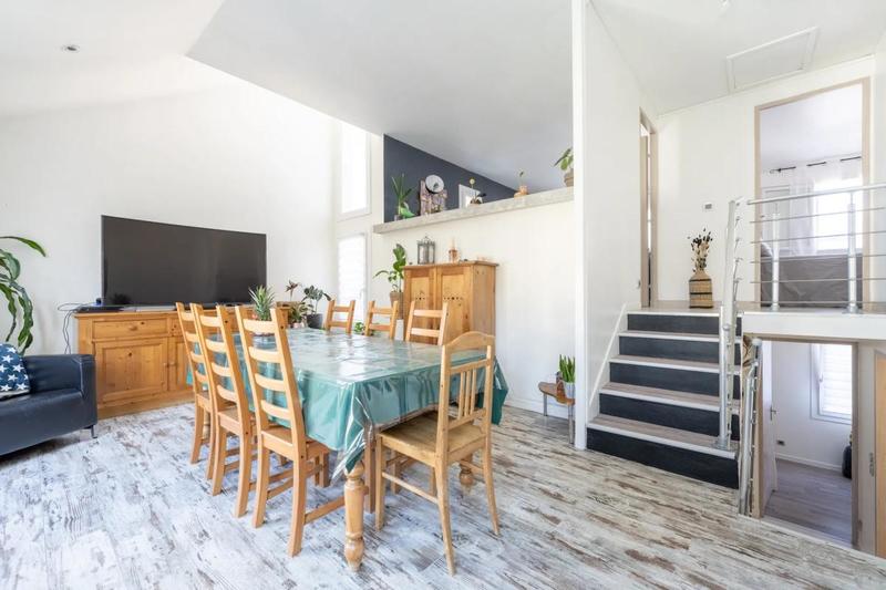 Maison - 83 m² - 5 pièces