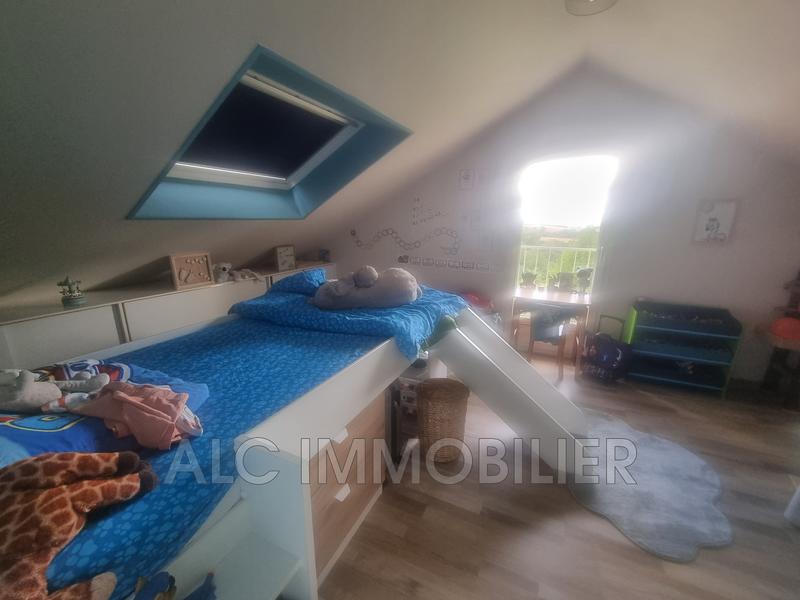 Maison - 80 m² - 5 pièces